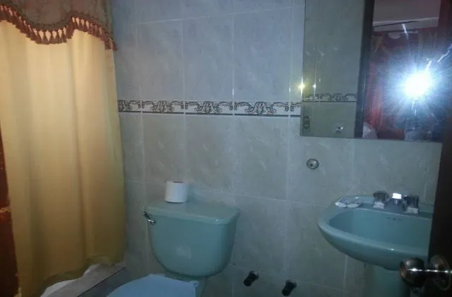 Hotel La Residencia Santo Domingo room bathroom